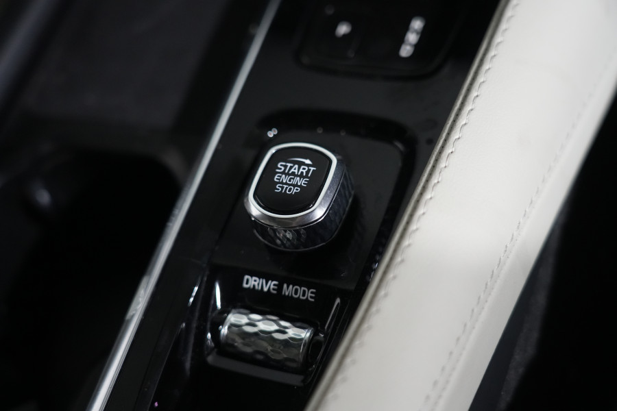 2021 Volvo XC90 L Series T8 Recharge SUV