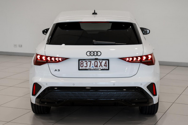 2026 Audi A3 GY TFSI 110kW S line Hatch image 5
