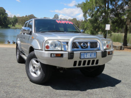 Nissan Navara ST-R D22 S2