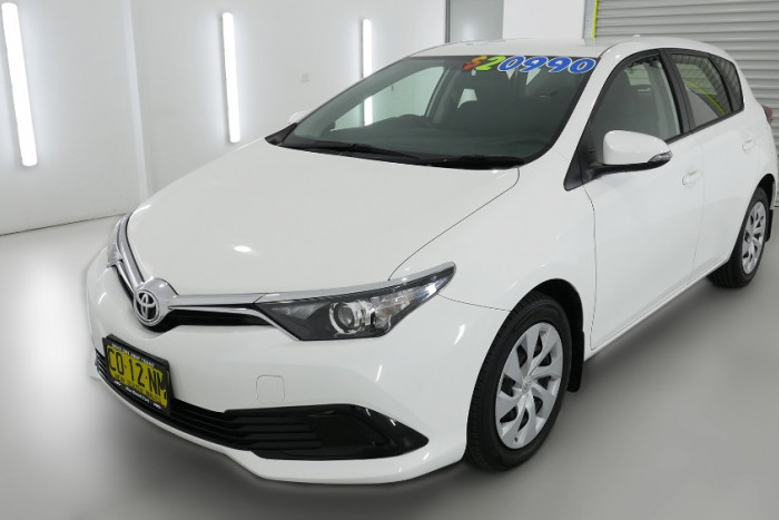 2017 Toyota Corolla ZRE182R Ascent Hatchback Image 26