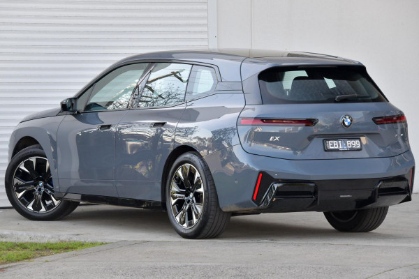 2026 BMW iX I20 xDrive45 M Sport SUV image 2