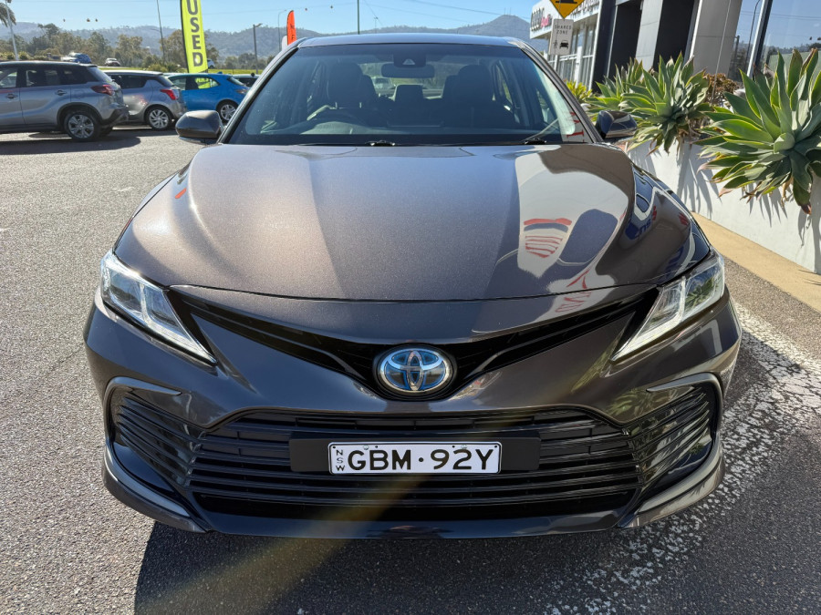 2022 Toyota Camry Hybrid AXVH70R Ascent Sedan Image 4
