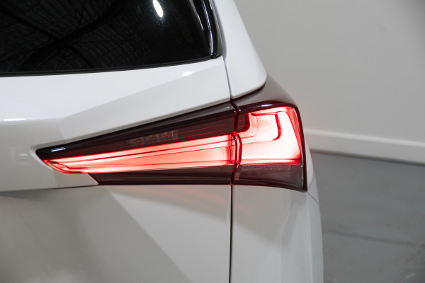 2020 Lexus Nx300 F-Sport (Fwd) SUV image 10