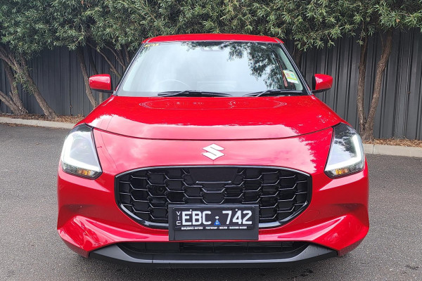 2026 Suzuki Swift UZ Hybrid Hatch Image 2