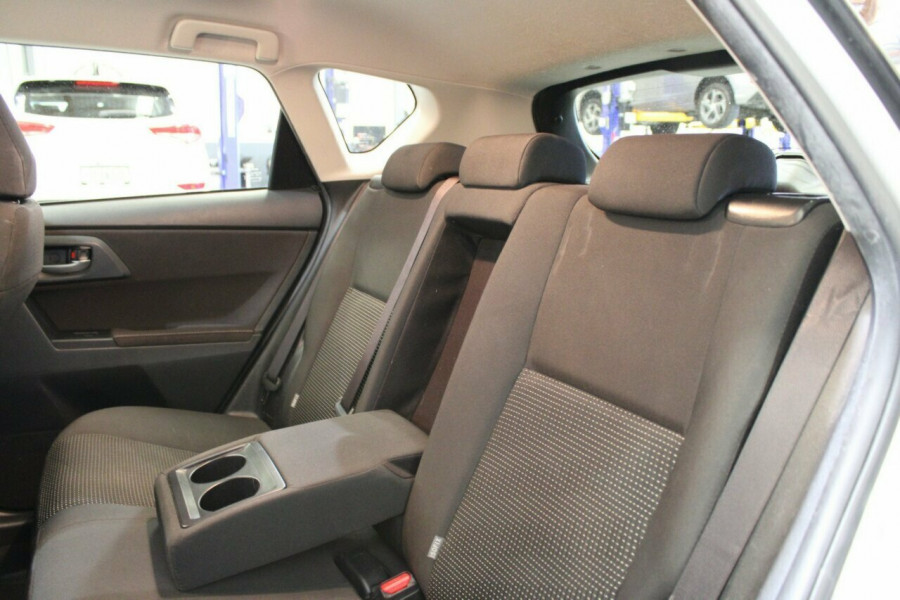 2016 Toyota Corolla ZWE186R Hybrid Hatch Image 18