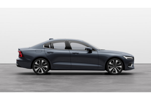 2025 Volvo S60  Ultra B5 Bright Sedan Image 5
