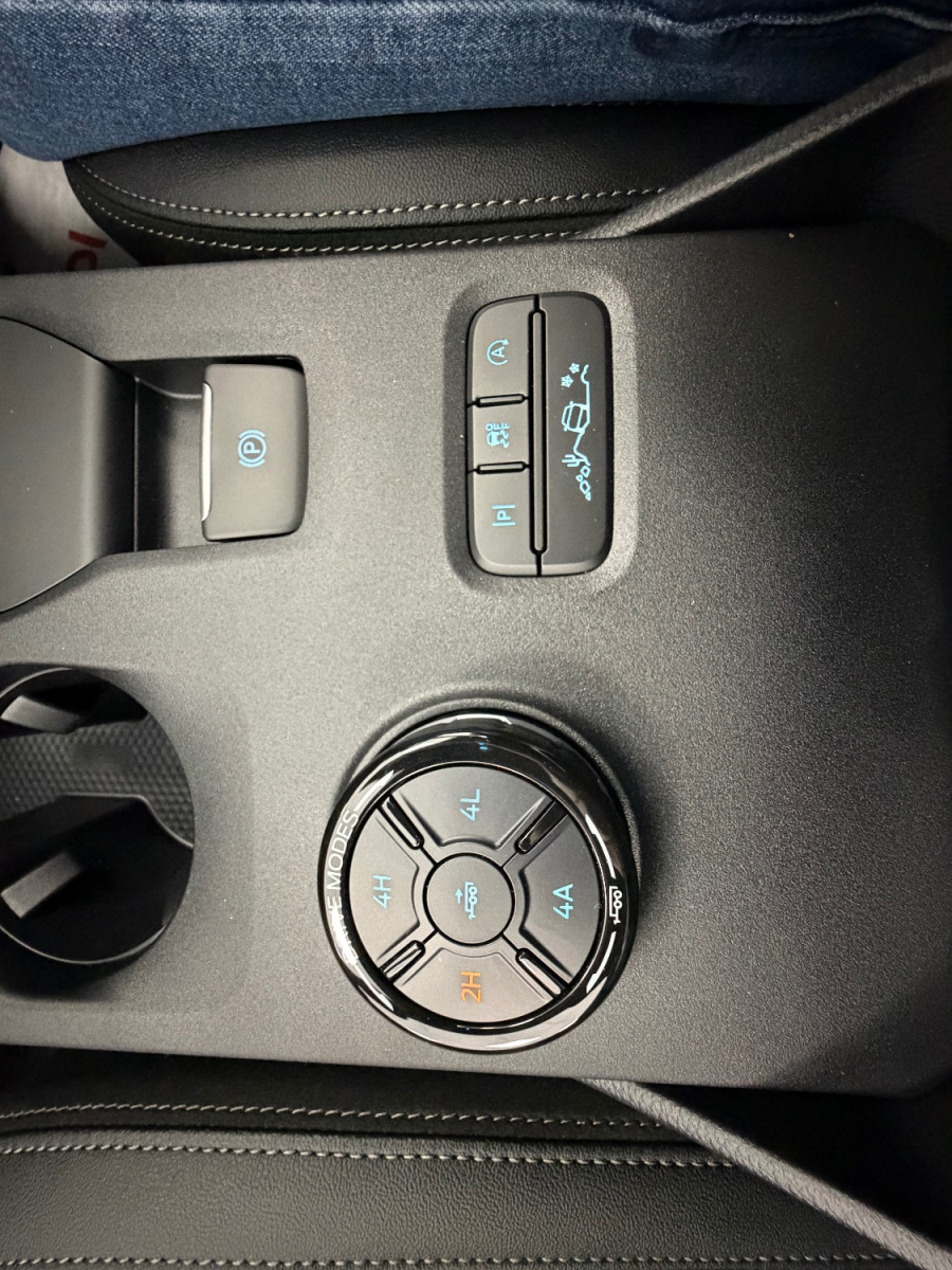2026 MY26.5 Ford Everest UB Sport SUV Image 31