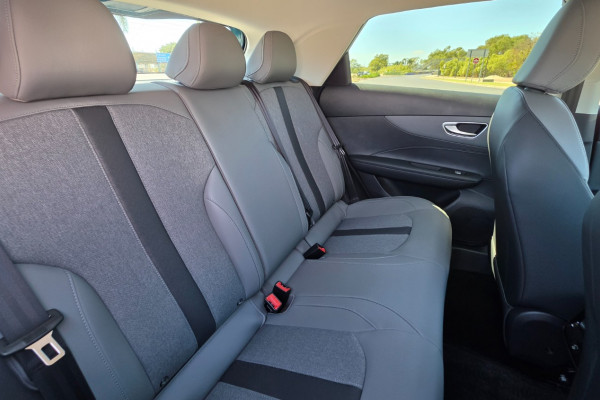 2026 MG MG4 AH4E Essence 64 Hatch Image 20