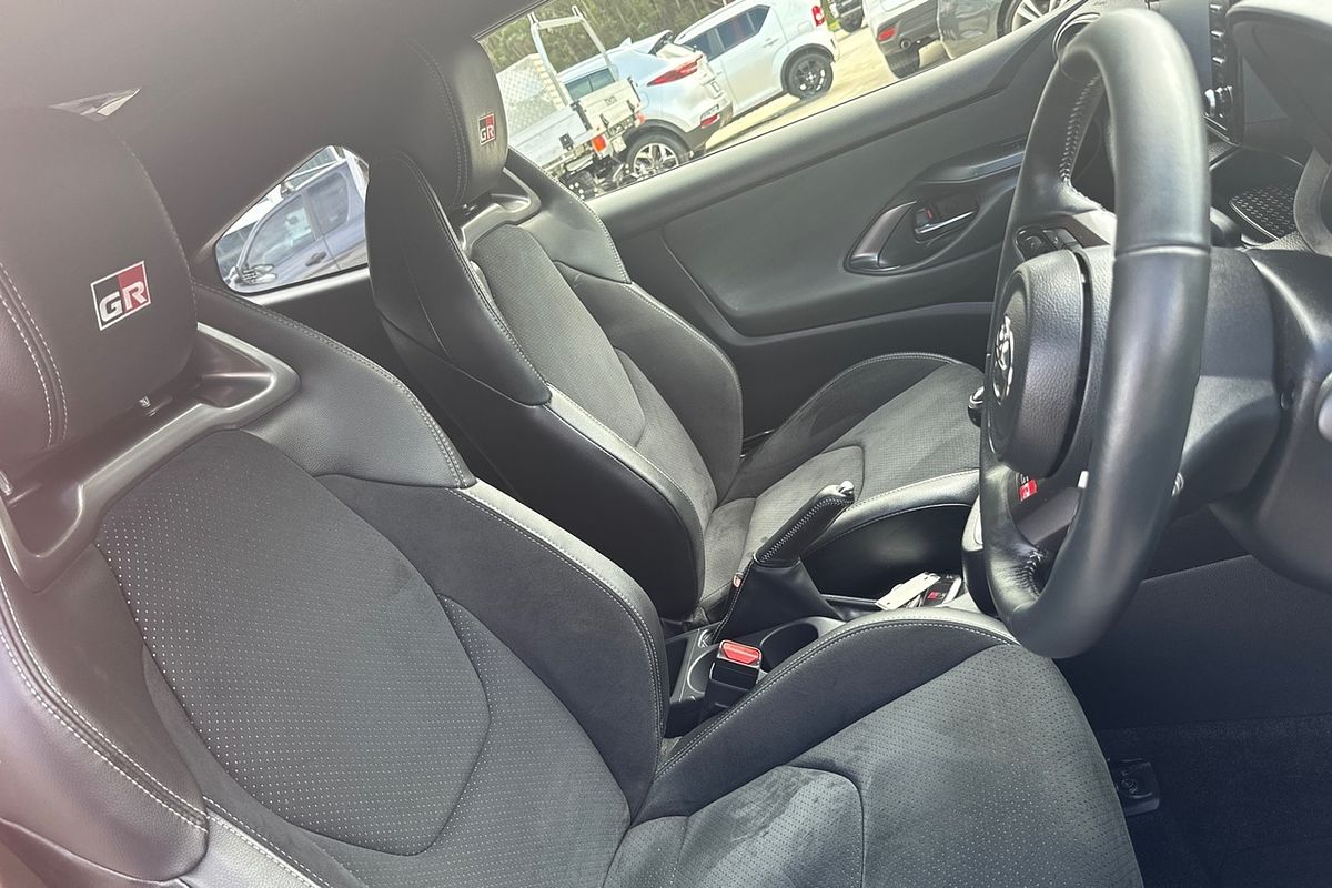 2021 Toyota Yaris GXPA16R GR Hatch Image 10