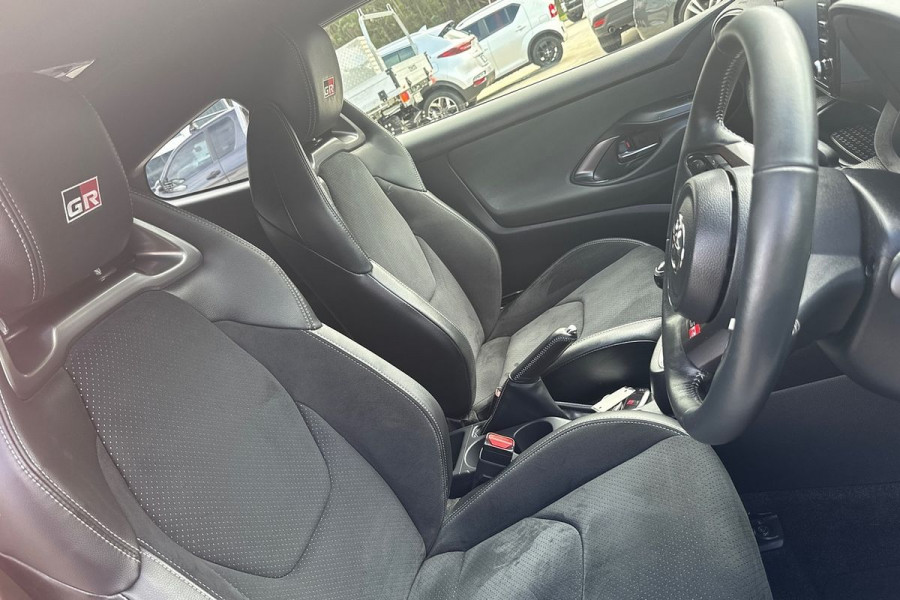 2021 Toyota Yaris GXPA16R GR Hatch Image 10