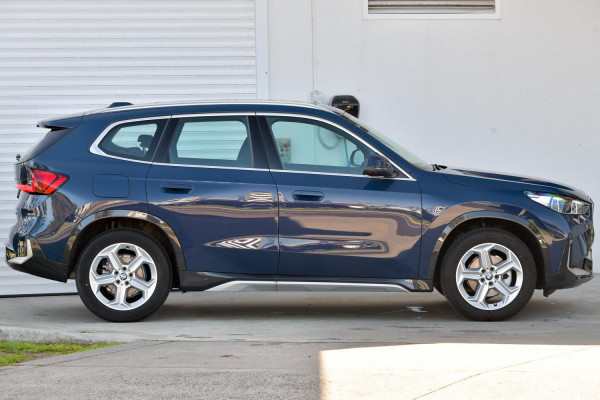 2025 BMW X1 U11 sDrive18i SUV image 3