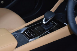 2025 MG HS AS33 Essence SUV