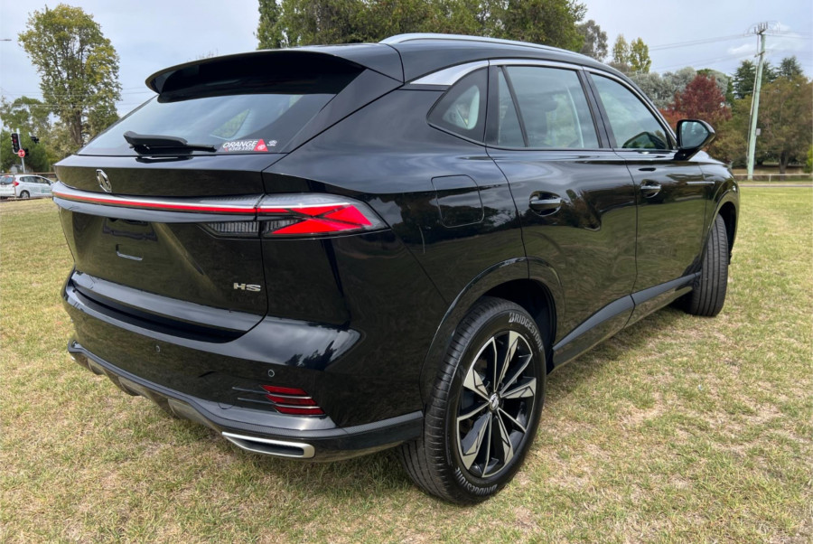2025 MY24.5 MG HS AS33 Excite SUV Image 7
