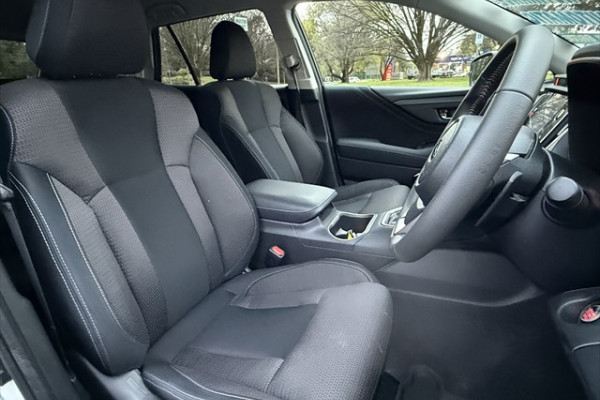 2024 Subaru Outback 6GEN AWD Touring SUV Image 11
