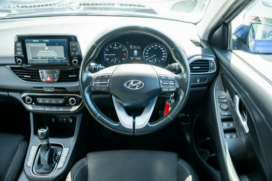 2020 Hyundai i30 PD2 Active Hatch Image 10