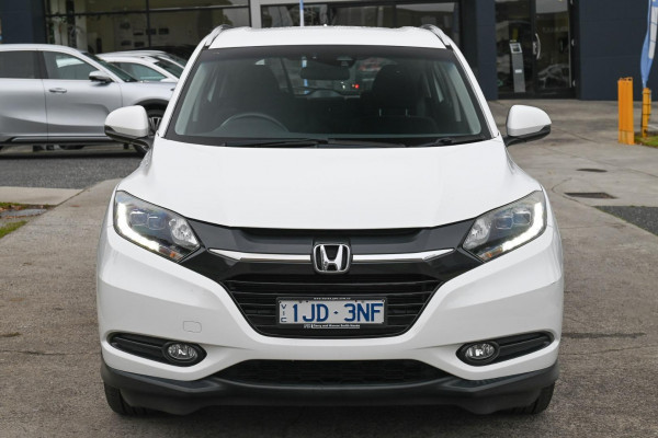 2017 Honda HR-V  VTi-S SUV Image 2