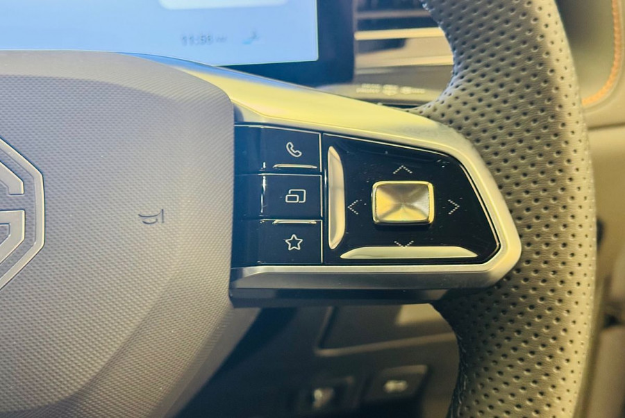 2024 MY24.5 MG HS AS33 Vibe SUV Image 27
