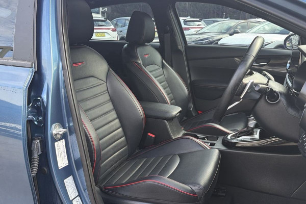2022 Kia Cerato BD GT Hatch Image 23