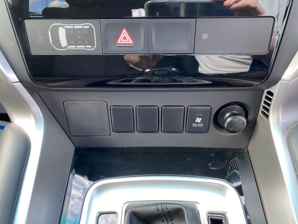 2019 Mitsubishi Pajero Sport QE GLX Wagon Image 14