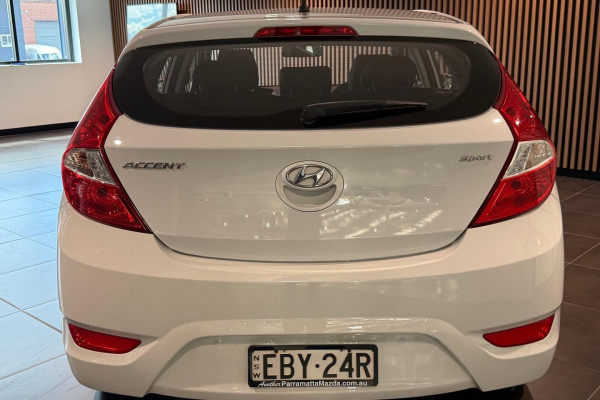 2019 Hyundai Accent RB6 Sport Hatch Image 3