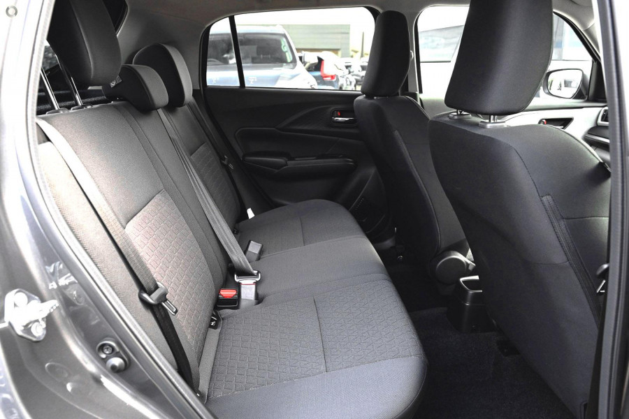 2026 Suzuki Swift UZ Hybrid GLX Hatch Image 8