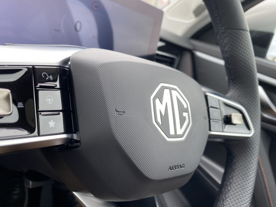 2026 MG HS Essence SUV Image 13