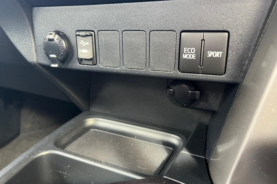 2018 Toyota RAV4 ASA44R GX Suv Image 27