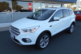 Ford Escape TITANIUM ZG