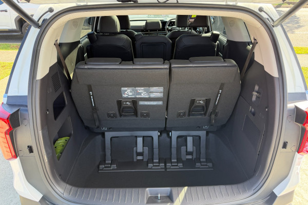 2026 MY27 Kia Carnival KA4 PE GT-Line People Mover Image 9
