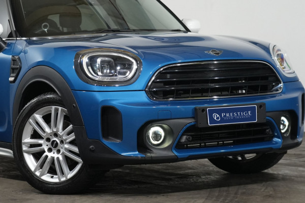 2021 MINI Countryman C Classic SUV Image 2