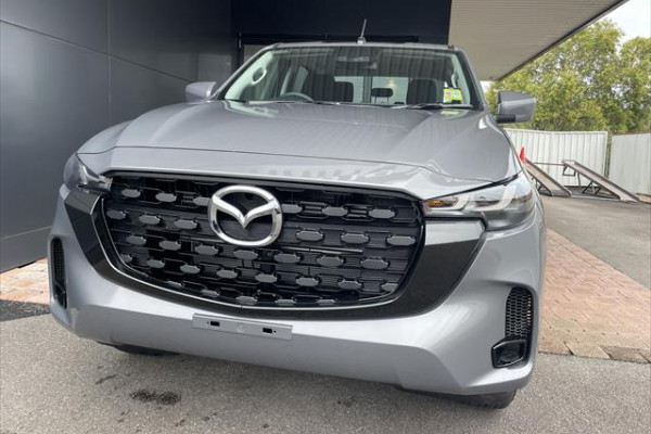 2025 Mazda BT-50  XT Cab Chassis
