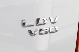 2022 LDV V80   Van image 5