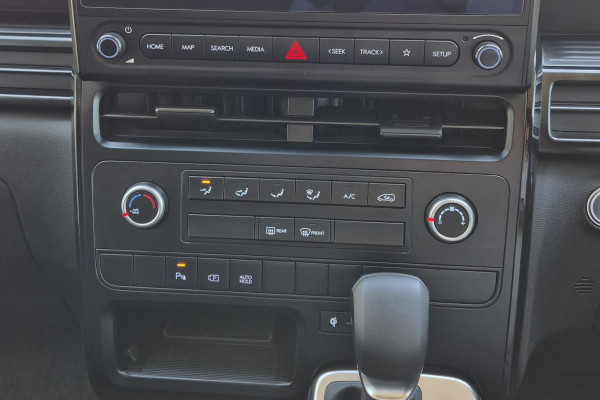 2026 MY27 Hyundai Staria Load US4.V4  Van Image 13