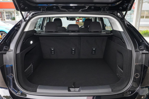 2024 MY24.5 MG HS AS33 Vibe SUV Image 9