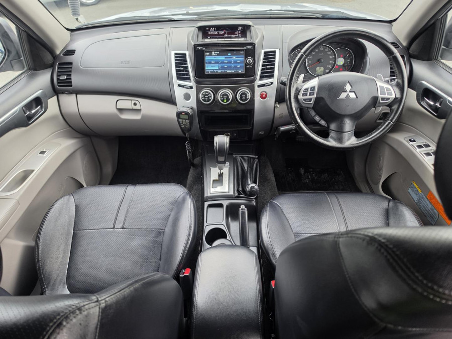 2014 Mitsubishi Challenger PC LS SUV Image 16