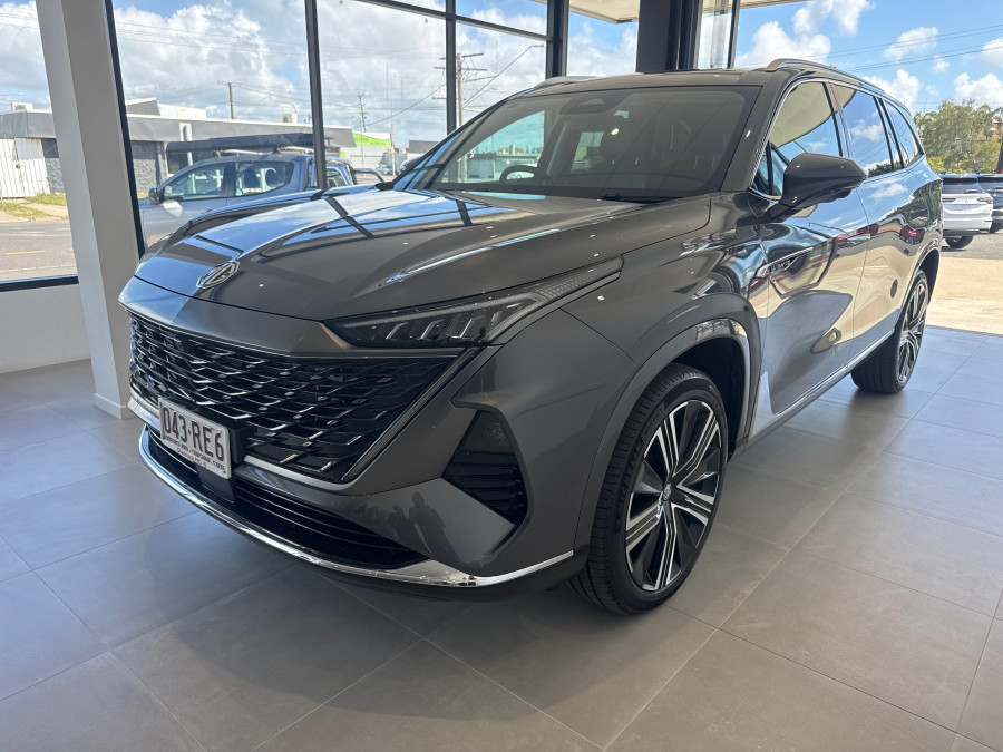 2025 MG QS IS31 Essence SUV Image 2