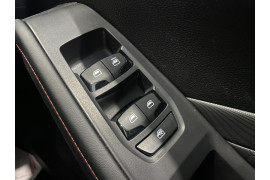 2024 MG MG5 AP32 Essence Sedan