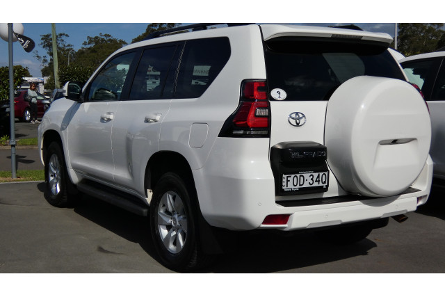 2023 Toyota LandCruiser Prado GDJ150R GXL SUV Image 8