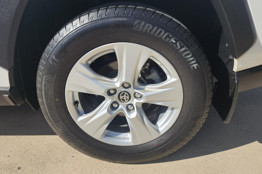 2020 MY21 Toyota RAV4 MXAA52R GX SUV Image 27