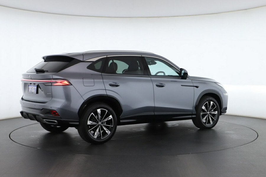 2024 MY25 MG HS AS33 Essence SUV Image 13