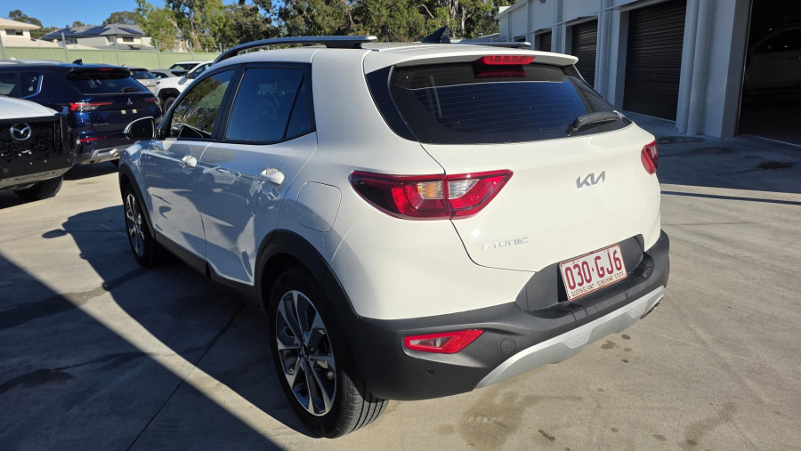 2020 Toyota C-HR NGX Koba SUV Image 15