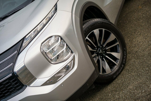 2025 Mitsubishi Outlander ZM LS SUV Image 6