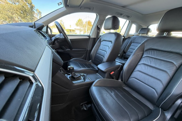 2017 MY18 Volkswagen Tiguan 5N 132TSI Comfortline SUV Image 14