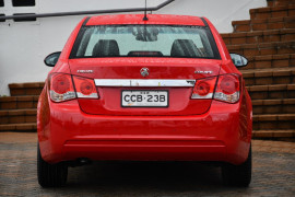 2014 Holden Cruze Vehicle Description. JH  II MY14 EQUIPE SED 4DR SA 6SP 1.8I Equipe Sedan Image 4