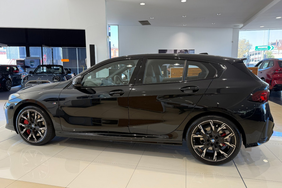 2024 BMW F70 - 1-04 118 - M Sport Hatch Image 9