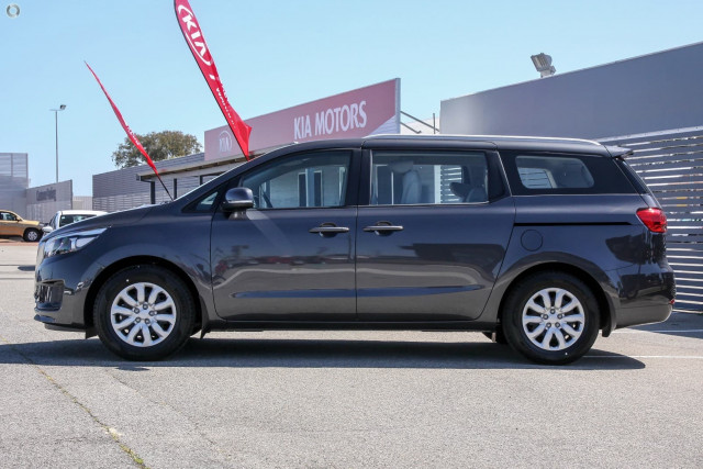 2016 Kia Carnival YP S People mover