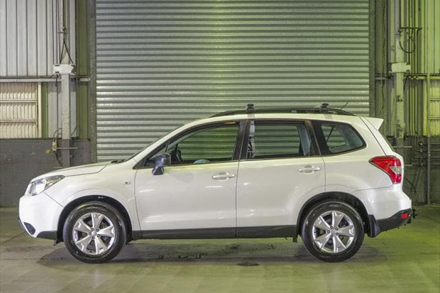 2013 Subaru Forester S4 2.0D Suv Image 7