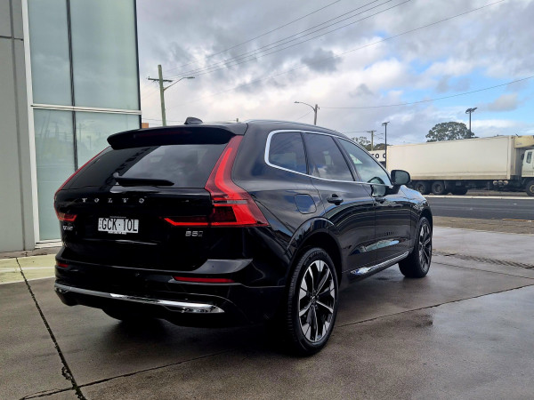 2026 Volvo XC60 UZ Plus B5 Bright SUV image 6