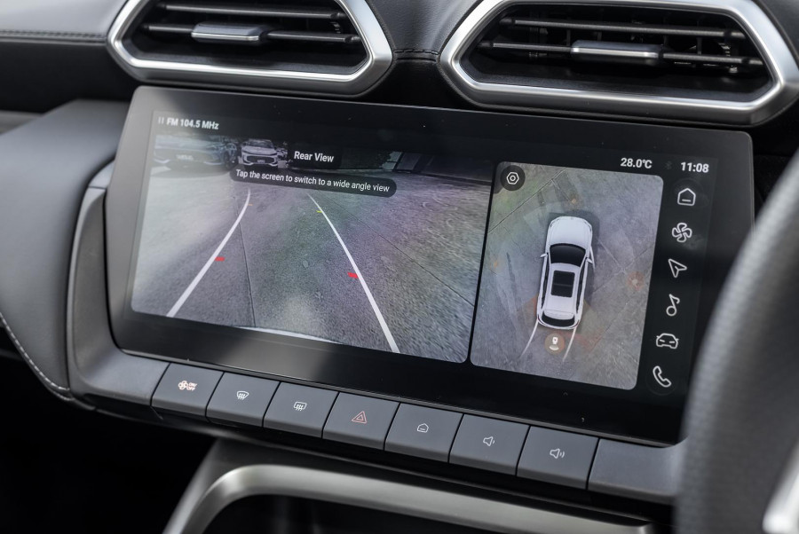2024 MY25 MG ZS ZS32 Essence Hybrid+ SUV Image 24