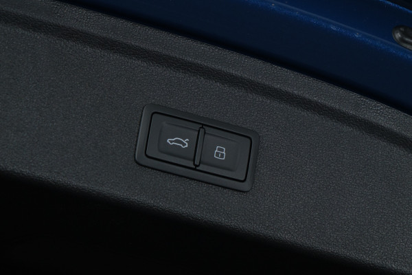 2026 Audi A3 GY TFSI 110kW S line Hatch image 17